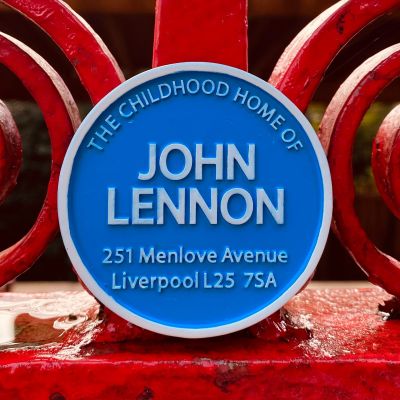 JOHN LENNON HOME BLUE RND MAG