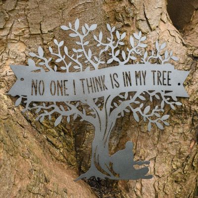 METAL ART 'NO ONE IN MY TREE'