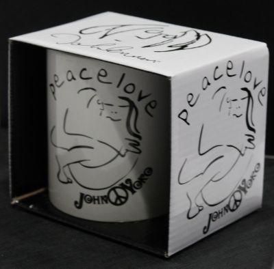 JOHN LENNON BOXED CUDDLE MUG Colour: WHITE
